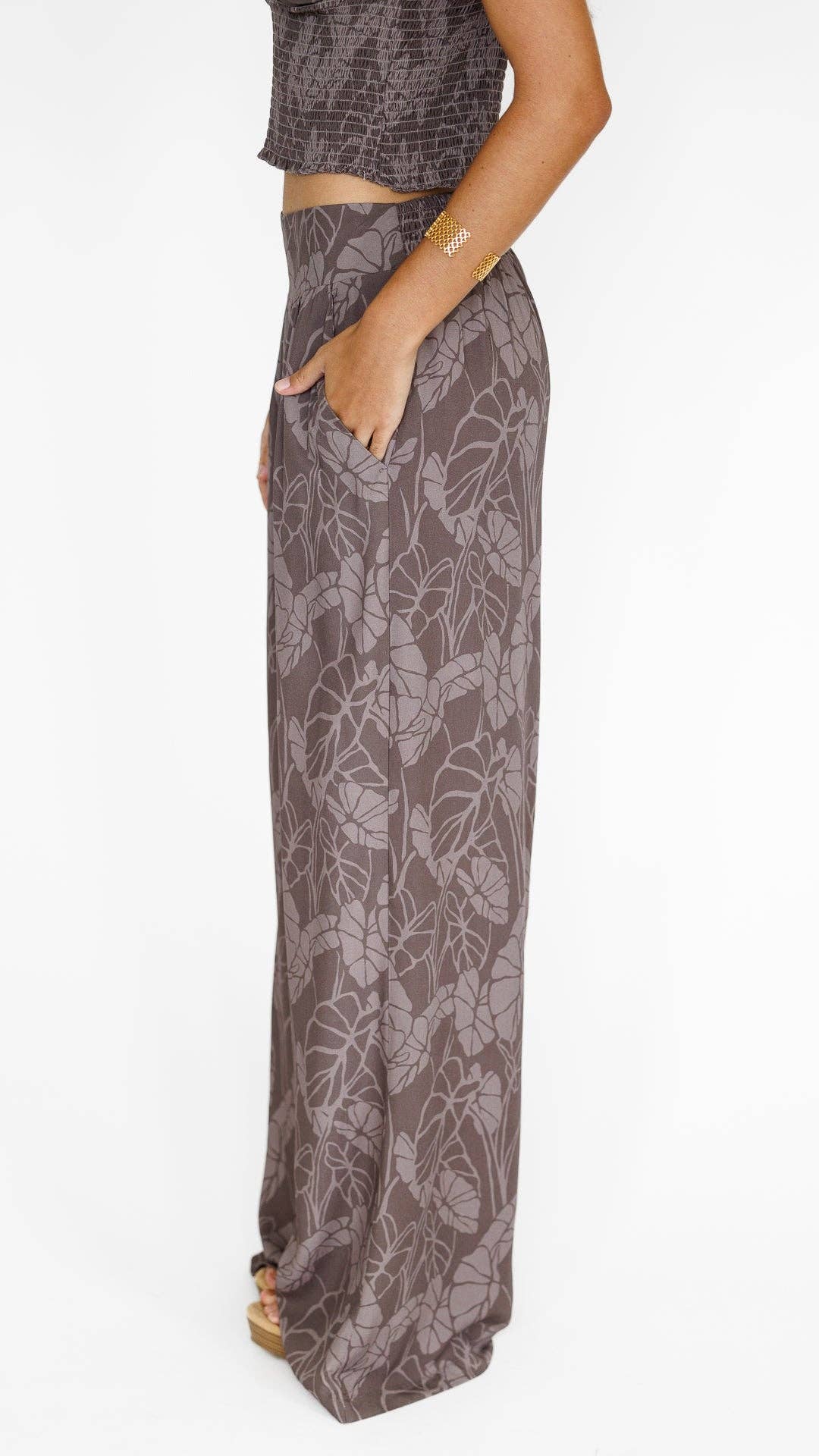 Kalo Patch / Makena Resort Pant / Earth