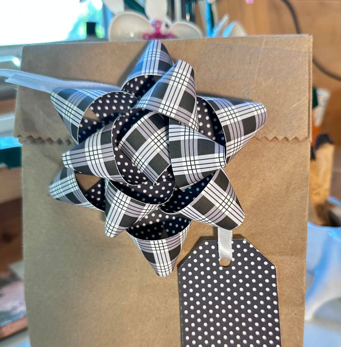 Handmade Paper Bows - Palaka or Polka Dots - Large